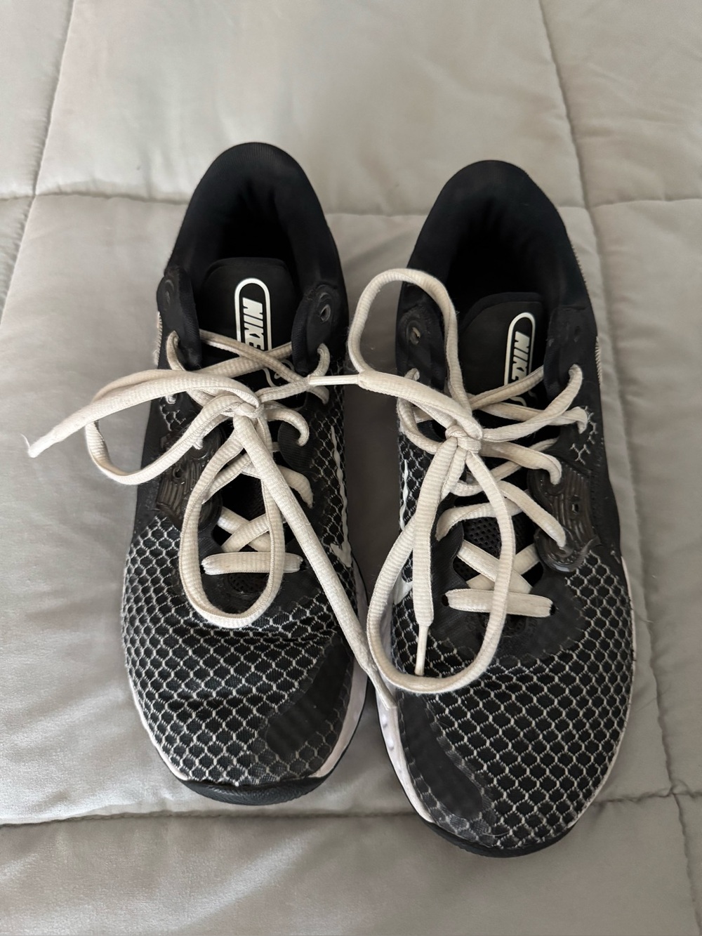 Nike Black and White Men's Athletic Shoes